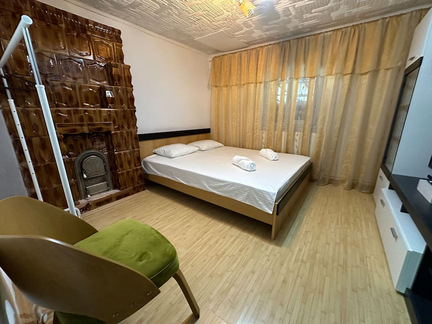 Bunicilor Room — overview