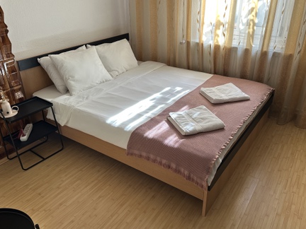 Grandparents’ Room — bed detail